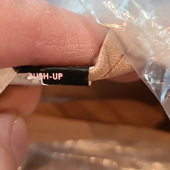 Victoria Secret Bra NWT - Picture 3 of 4